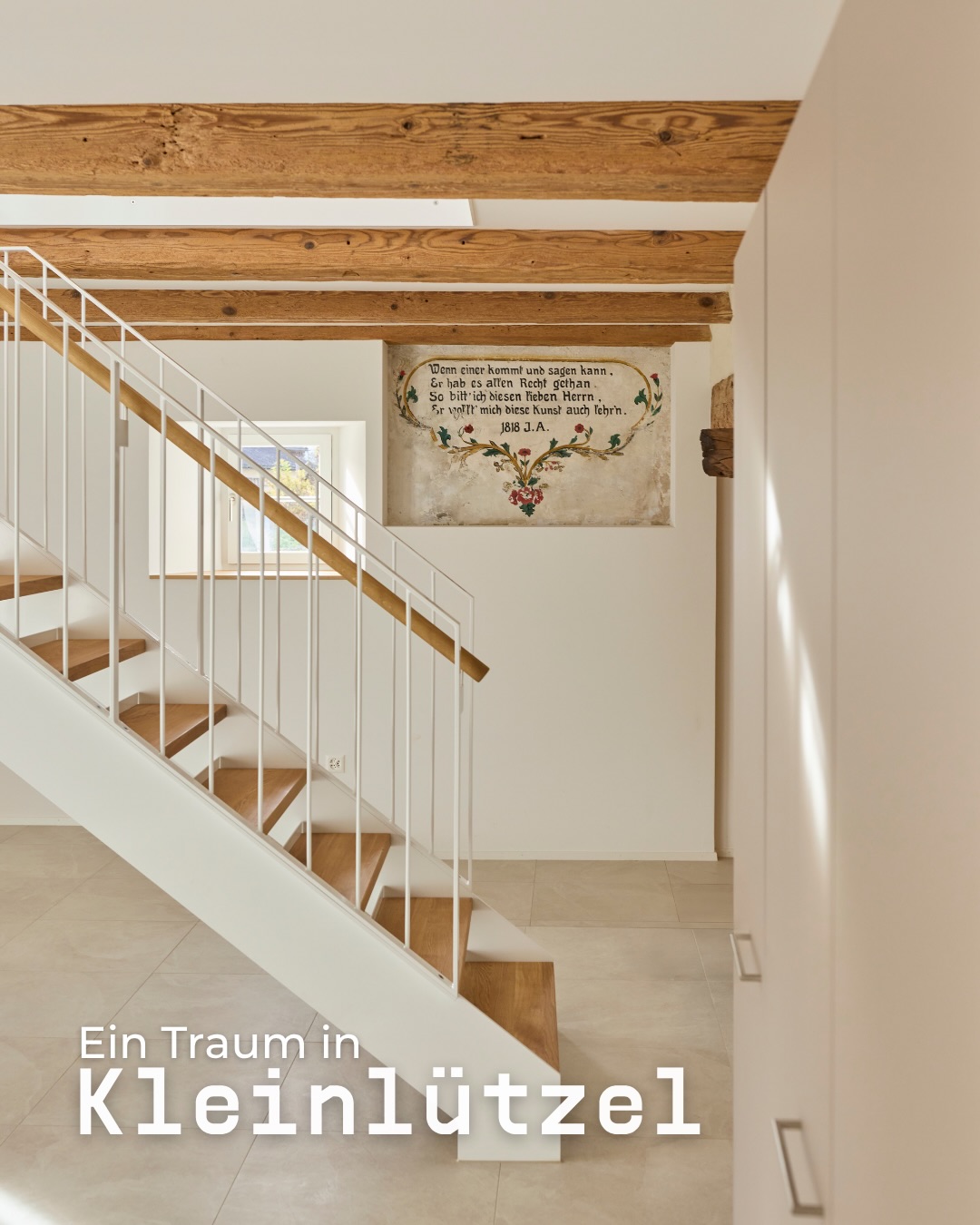 Diese besondere 4.5-Zimmer-Maisonette in Kleinlützel bietet ein Wohnkonzept, das historischen Charakter mit zeitgemässem Ausbau verbindet. Auf 135 m² Wohnfläche entstehen helle, offen gestaltete Räume mit 2 Badezimmern, viel Tageslicht und einer warmen Atmosphäre durch sichtbare Holzelemente und hochwertige Materialien.

Highlights auf einen Blick: • 4.5 Zimmer auf 135 m² • 2 Badezimmer • Privater Gartenbereich & zwei Aussenbereiche • Offene Wohnküche • Carport mit zusätzlichem Abstellraum • Ruhige Lage mitten im Grünen • Nur ca. 30 Minuten von Basel entfernt

Die Immobilie ist ab sofort zu vermieten und freut sich auf Ihre Besichtigung. 

🔗 Link in bio

#wohneninderSchweiz #abtunddomb #swissrealestate #schweizerimmobilien #luxuryliving